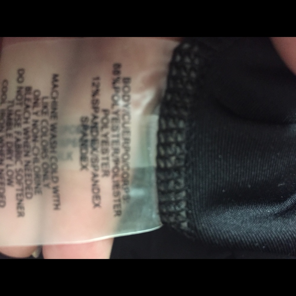 Calvin  Klein  capris - Picture 5 of 5